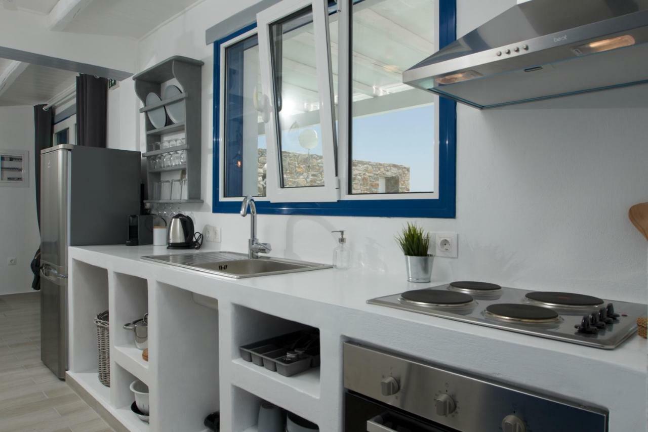 Parian White Luxury Apartments パロス島 エクステリア 写真